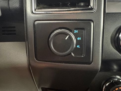 Used 2020 Ford F150 XLT w/ Equipment Group 301A Mid AWD/4WD image 30