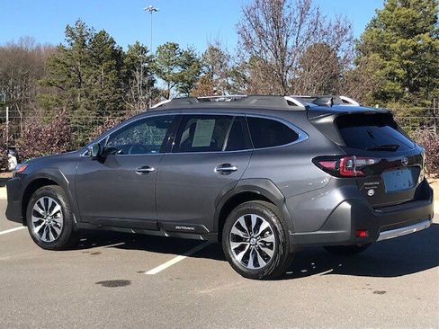 Certified 2023 Subaru Outback Touring image 4