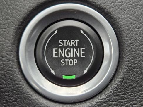 Used 2023 Cadillac XT4 Sport w/ LPO, Onyx Lite Package image 21