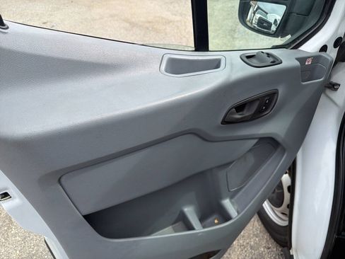 Used 2019 Ford Transit 150 130 Medium Roof RWD image 14