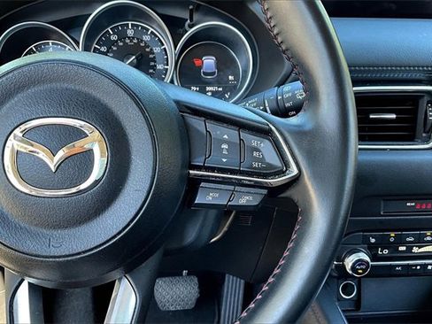 Used 2024 MAZDA CX-5 Carbon Edition image 11