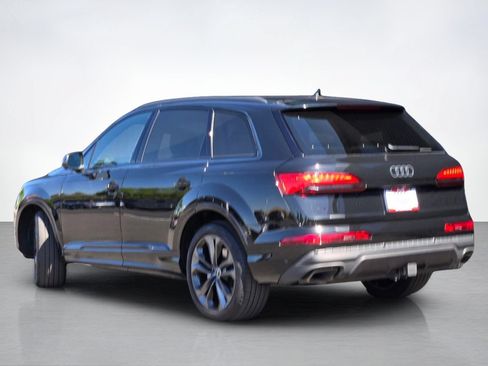 Used 2025 Audi Q7 3.0T Premium Plus AWD/4WD image 5
