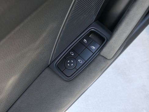 Used 2024 Porsche 911 Targa 4 GTS image 21