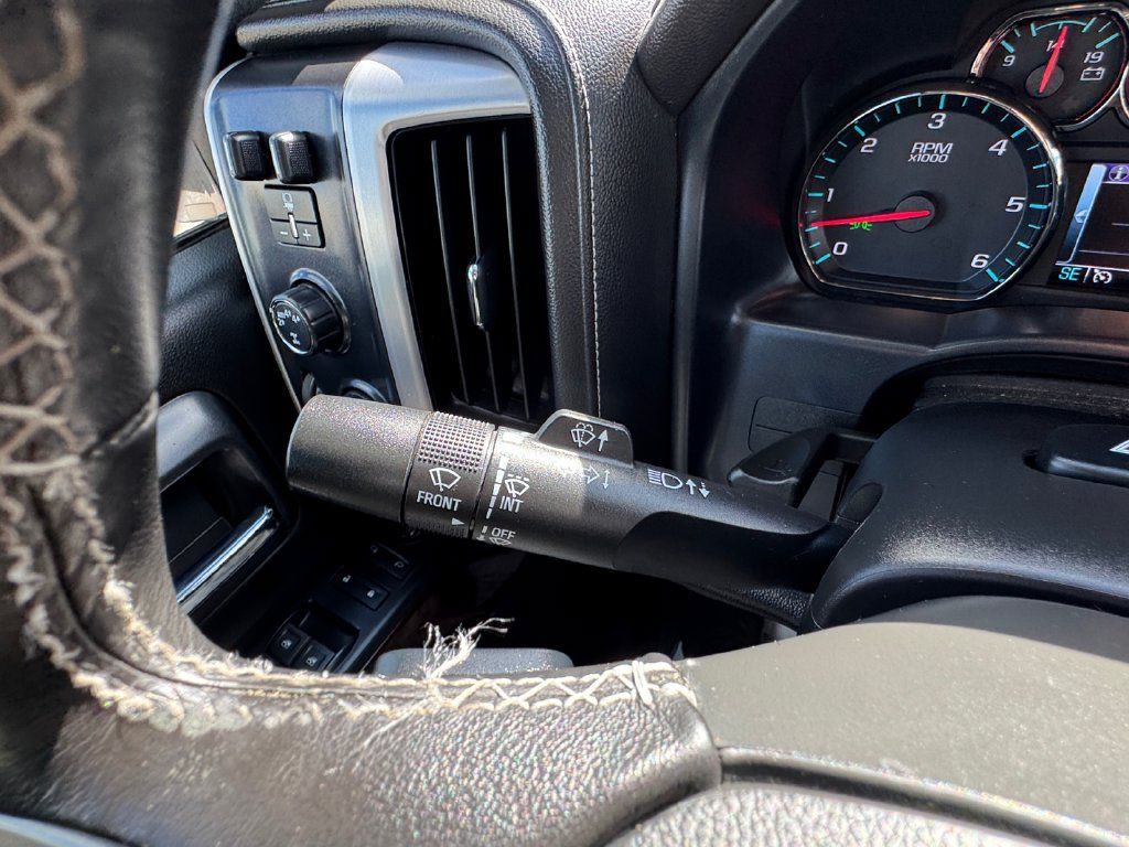 Used 2019 GMC Sierra 1500 SLE w/ SLE Value Package AWD/4WD image 15