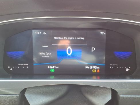 Used 2023 Volkswagen Tiguan SE image 16