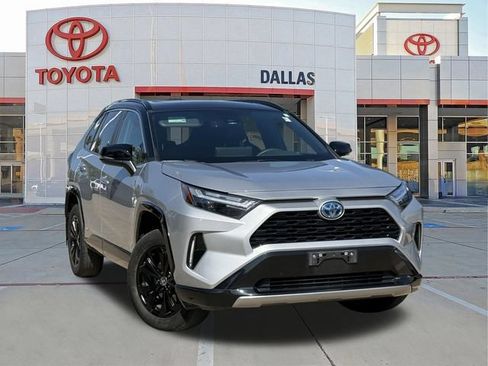 Used 2024 Toyota RAV4 XSE AWD/4WD image 1