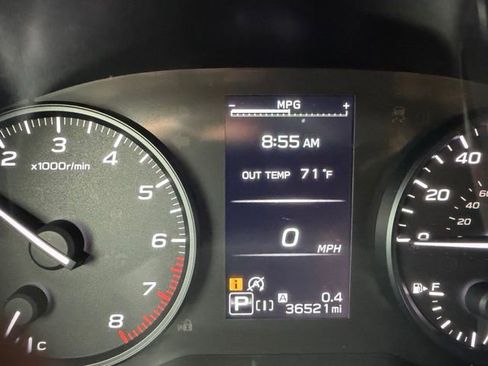 Used 2024 Subaru Crosstrek 2.0i AWD/4WD image 15