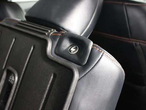 Used 2023 Honda Pilot TrailSport image 36