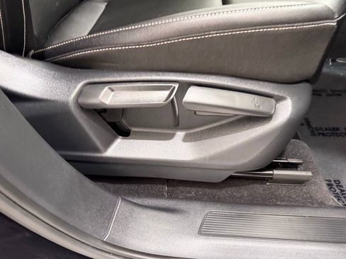 Used 2021 Volkswagen Atlas SE image 19