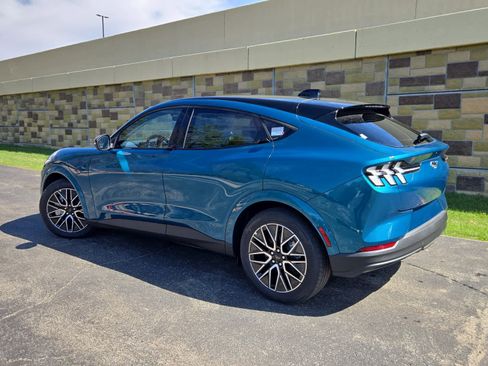 New 2026 Ford Mustang Mach-E Premium image 10