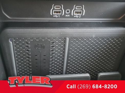 New 2026 RAM 1500 Laramie AWD/4WD image 35