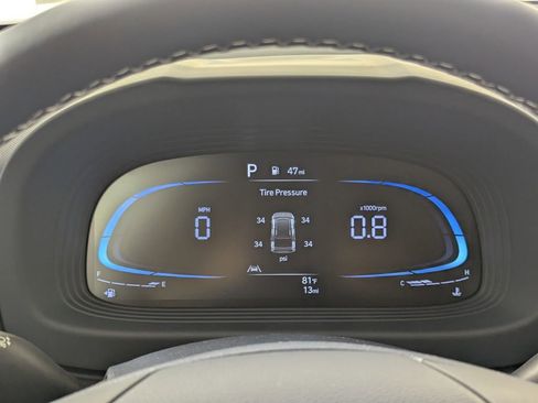 Certified 2025 Hyundai Venue Limited FWD image 20