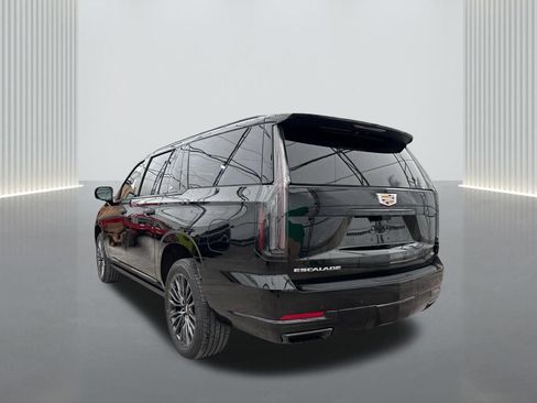 New 2025 Cadillac Escalade ESV Sport Platinum image 7