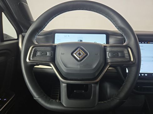 Used 2024 Rivian R1S Adventure Dual AWD/4WD image 28