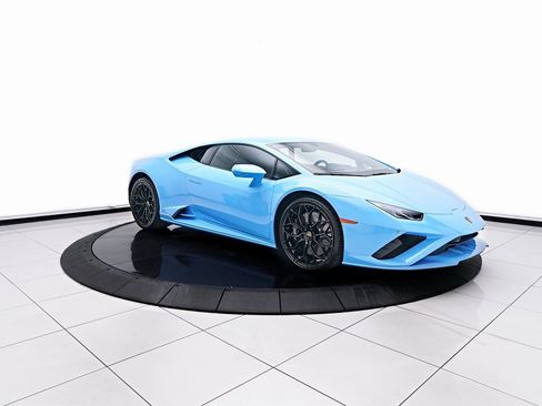 Used 2023 Lamborghini Huracan EVO image 16