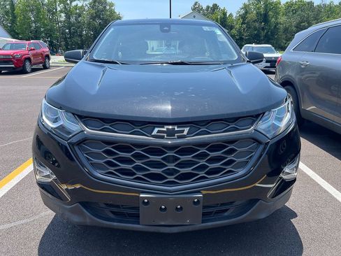 Used 2021 Chevrolet Equinox LS w/ LPO, Blackout Package FWD image 8