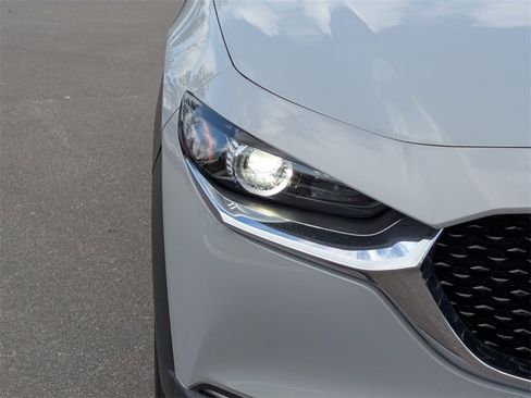 Used 2025 MAZDA CX-30 AWD 2.5 S w/ Preferred Package image 9