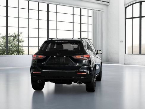 New 2026 Mercedes-Benz GLA 35 AMG 4MATIC image 24