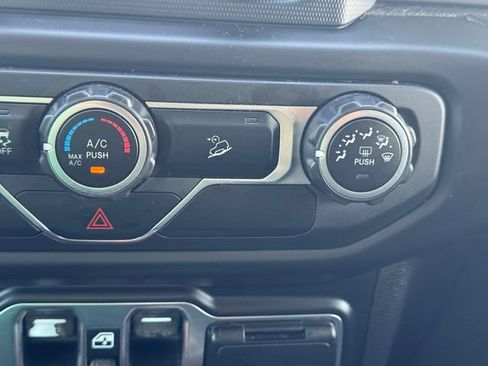 Certified 2020 Jeep Wrangler Unlimited Sport S AWD/4WD image 33