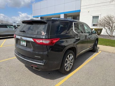 Used 2021 Chevrolet Traverse Premier image 4