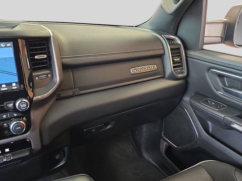 Used 2024 RAM 1500 Laramie AWD/4WD image 25