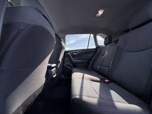 Used 2024 Toyota RAV4 XLE image 20