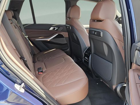 New 2026 BMW X5 sDrive40i image 14