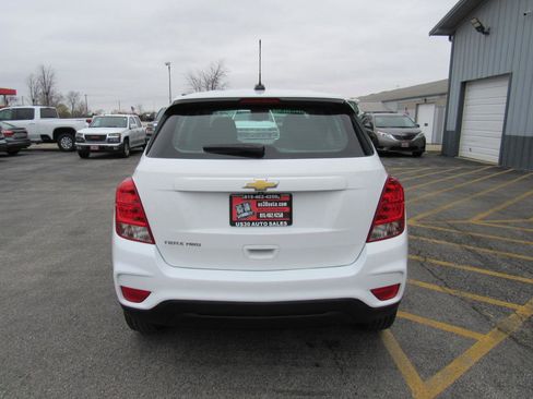 Used 2017 Chevrolet Trax LS image 5