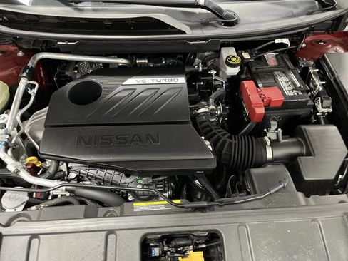 Used 2023 Nissan Rogue SV image 32