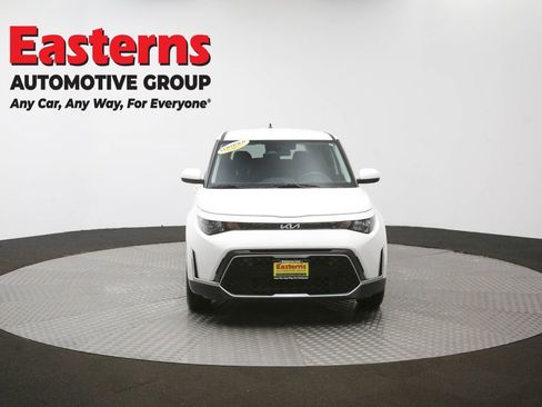 Used 2025 Kia Soul LX FWD image 52