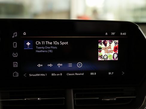 Used 2025 Chevrolet Trax LT w/ Driver Confidence Package image 12