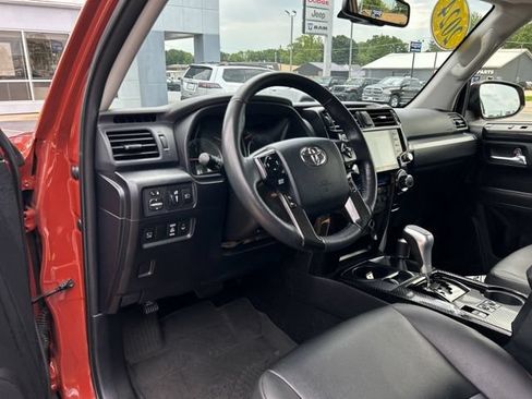 Used 2024 Toyota 4Runner TRD Pro AWD/4WD image 31