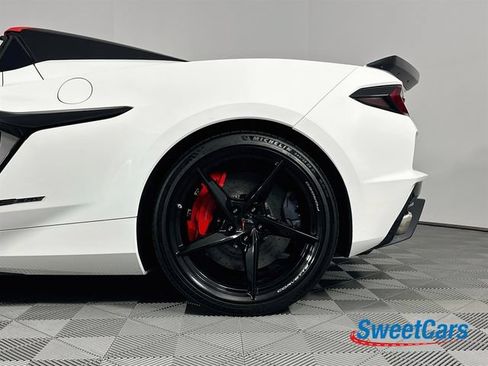 Used 2025 Chevrolet Corvette E-Ray AWD/4WD image 49