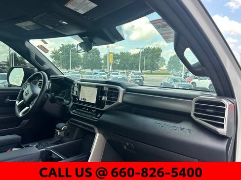 Used 2025 Toyota Tundra SR5 w/ SR5 Premium Package AWD/4WD image 6
