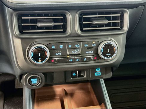 Used 2024 Ford Maverick Lariat FWD image 16