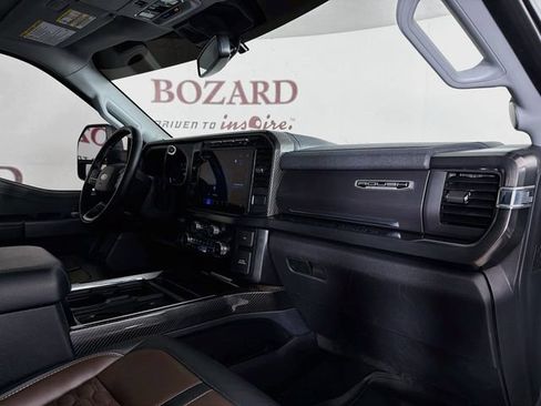 Used 2024 Ford F250 Lariat w/ Lariat Ultimate Package AWD/4WD image 36