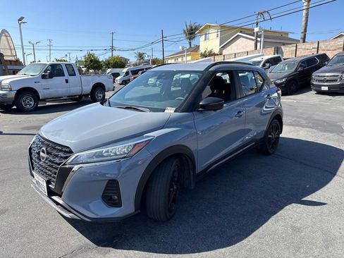 Used 2024 Nissan Kicks SR FWD image 2