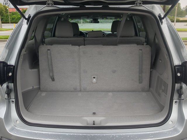 Used 2019 Toyota Highlander LE FWD image 14