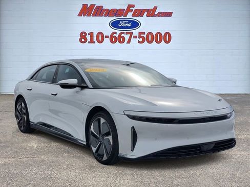 Used 2023 Lucid Air Touring image 2
