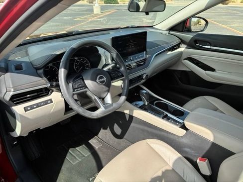 Certified 2023 Nissan Altima 2.5 SL FWD image 10