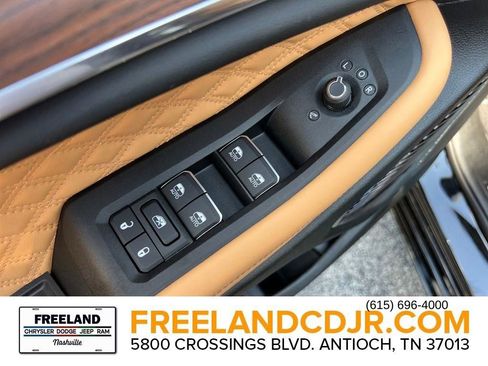 New 2025 Jeep Grand Cherokee L Summit w/ Advanced Protech Group IV image 23