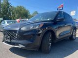 Used 2020 Ford Escape SE Sport image 3