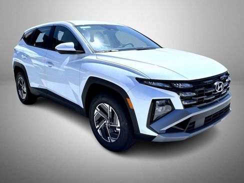 New 2026 Hyundai Tucson Blue SE AWD/4WD image 3