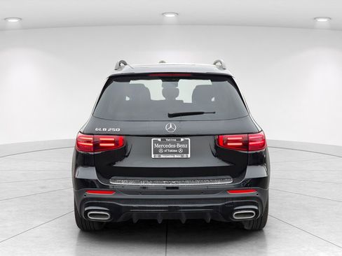 New 2024 Mercedes-Benz GLB 250 image 5