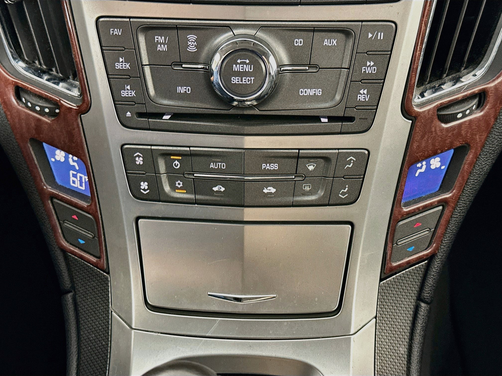 Used 2010 Cadillac CTS Wagon RWD image 21