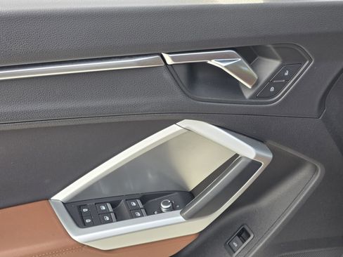 Used 2020 Audi Q3 2.0T Premium Plus image 9