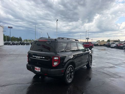 Used 2022 Ford Bronco Sport Outer Banks w/ Tech Package AWD/4WD image 7