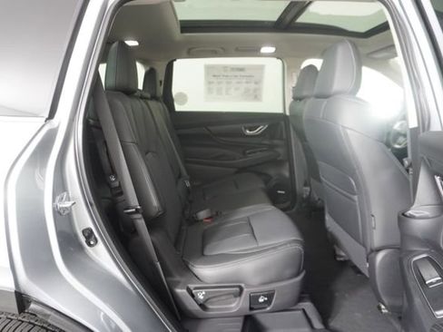 New 2026 Subaru Ascent Limited AWD/4WD image 29
