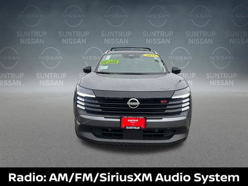 New 2026 Nissan Kicks SR w/ SR Premium Package FWD image 10