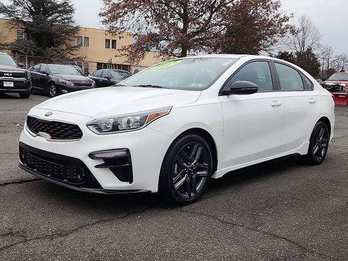 Certified 2021 Kia Forte GT-Line w/ GT-Line Premium Package image 3
